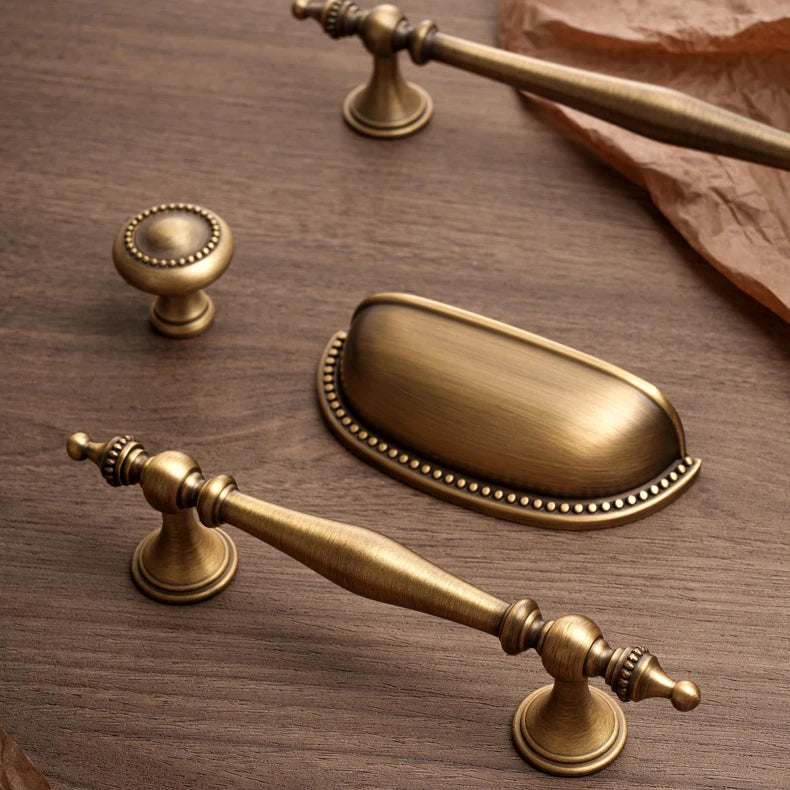 Bronzen Meubelgrepen & Knopjes – Vintage Karakter | Restyleshop